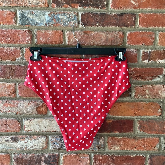 Large red polka dot bikini. - Picture 4 of 4